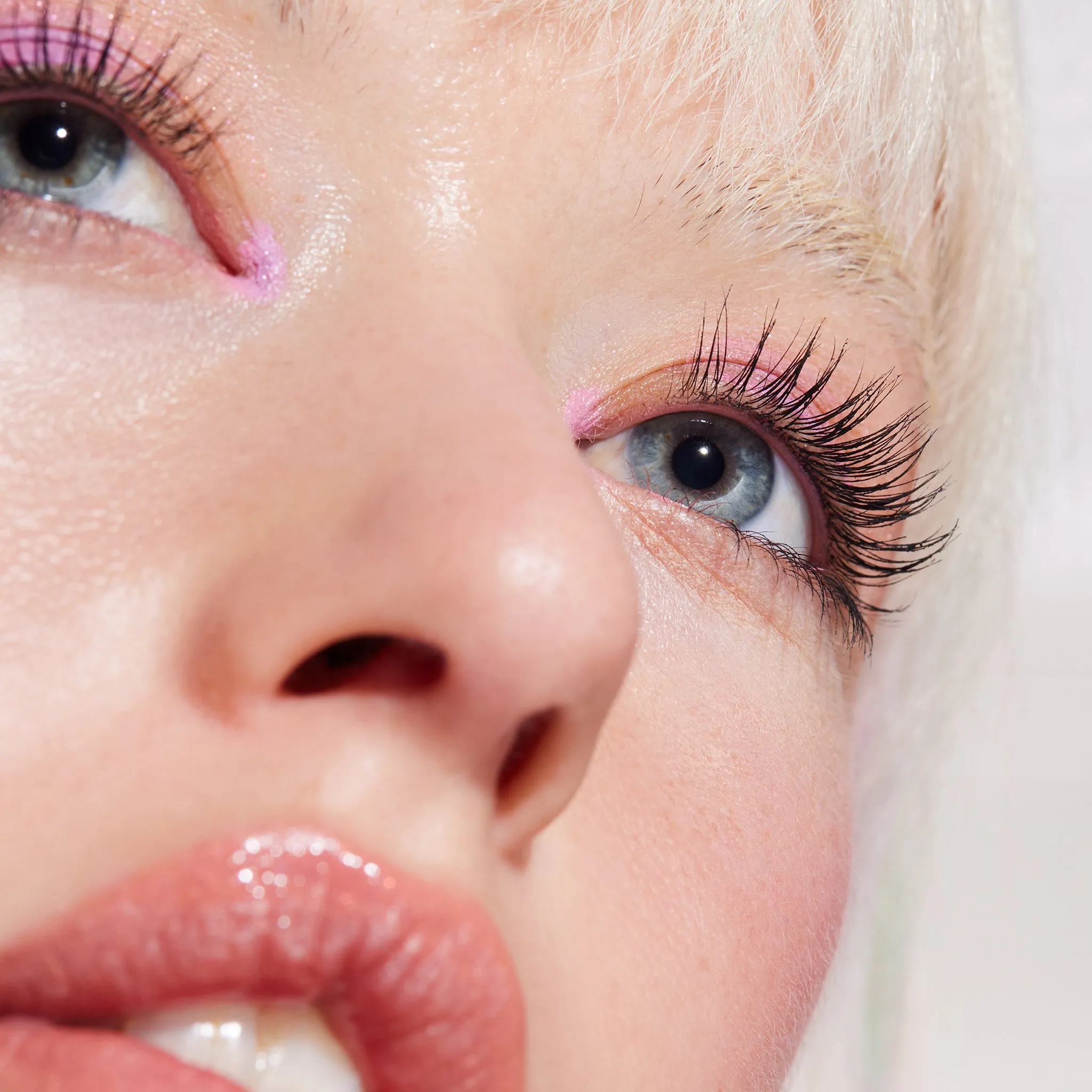 Activist Volume Mascara