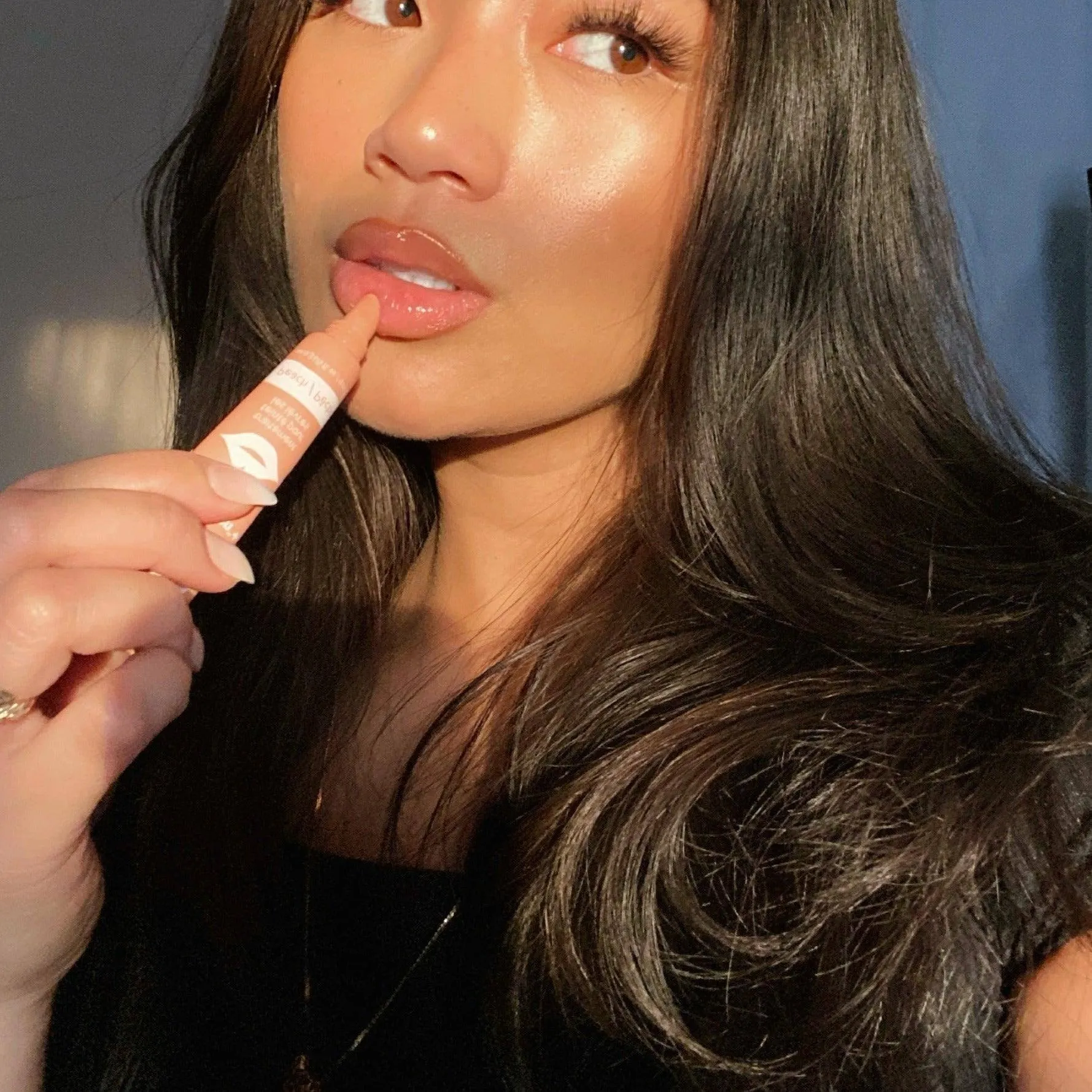 hydraluron ™  tinted lip treatment - peach