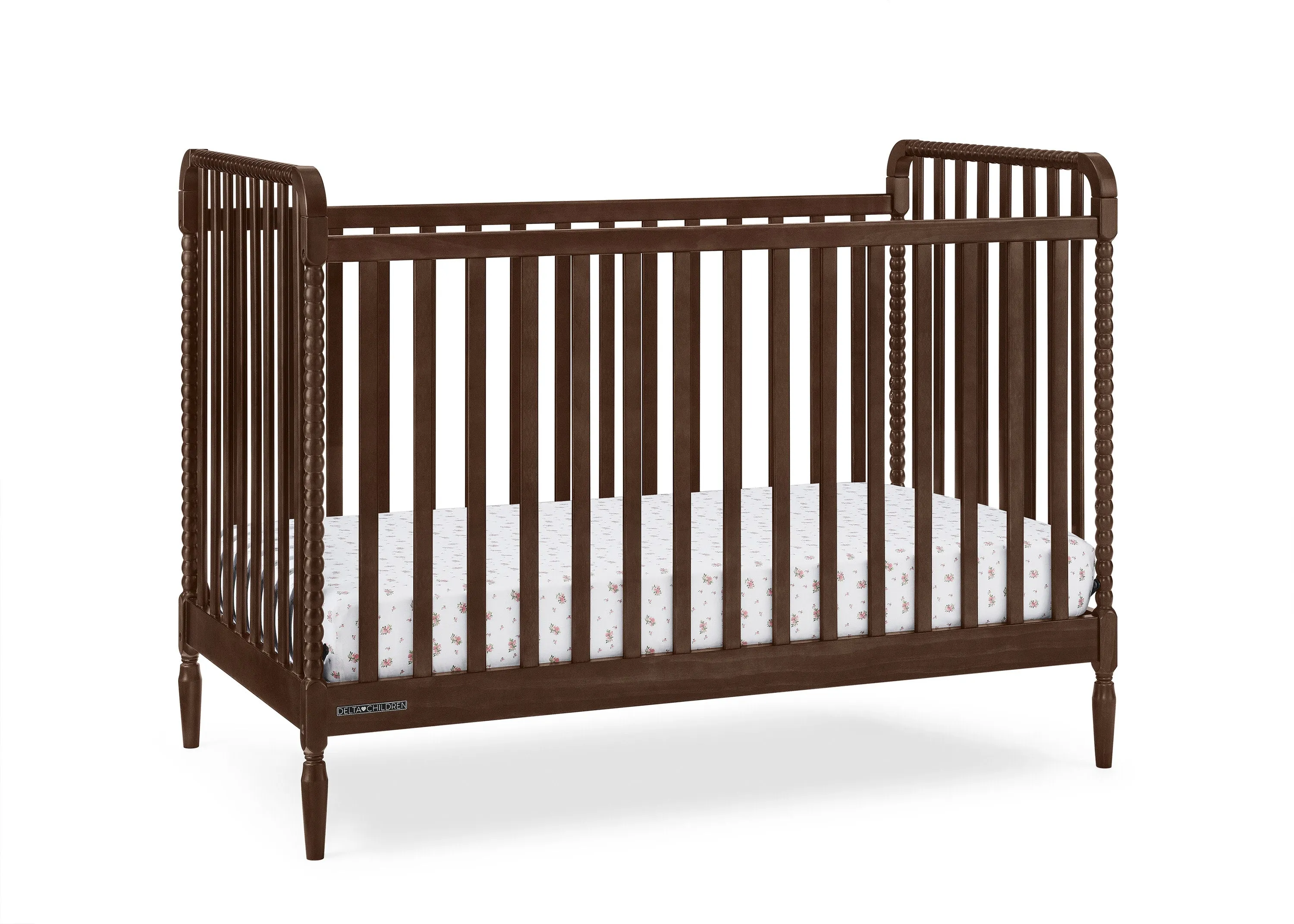Lily 4-in-1 Convertible Crib