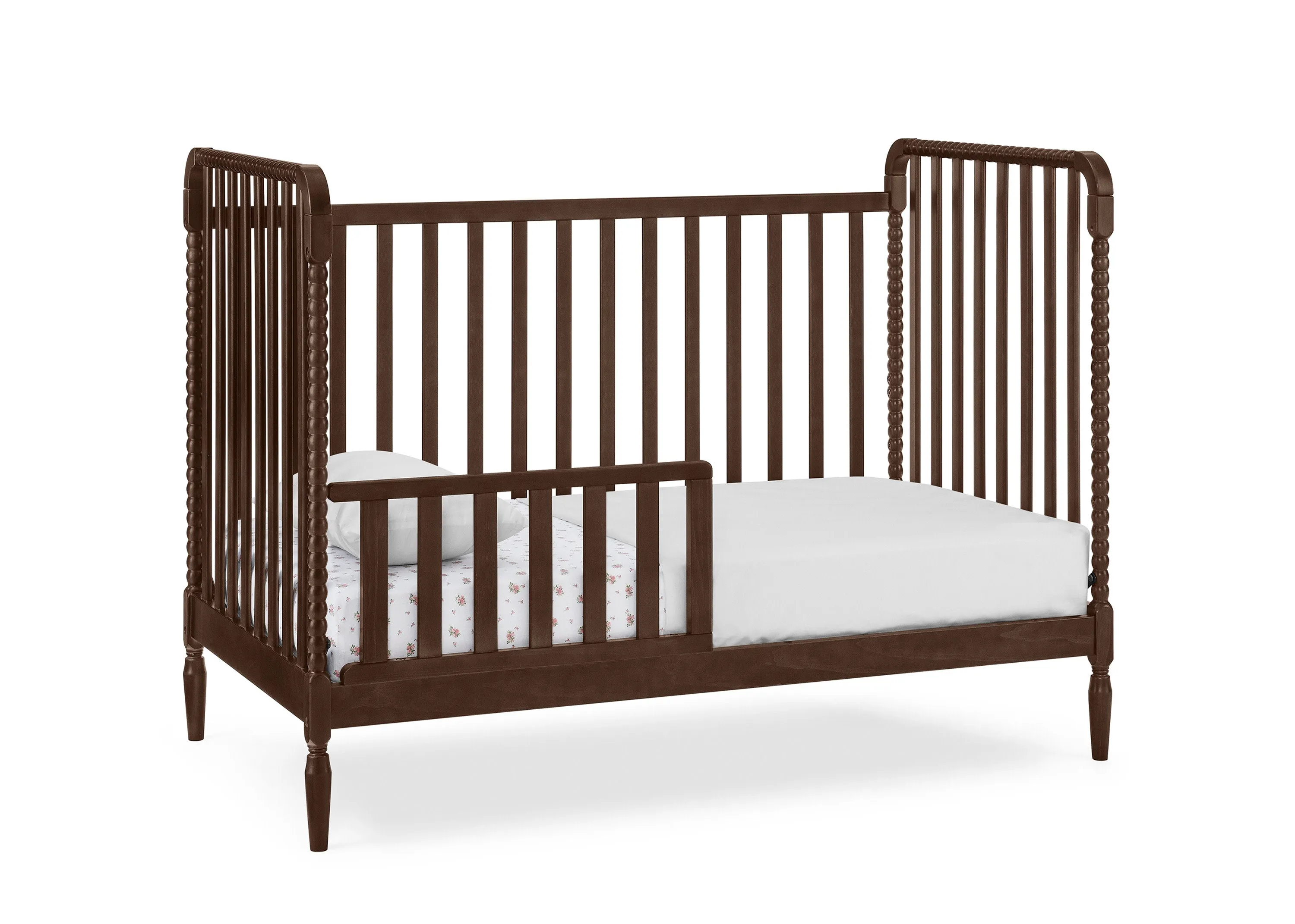 Lily 4-in-1 Convertible Crib