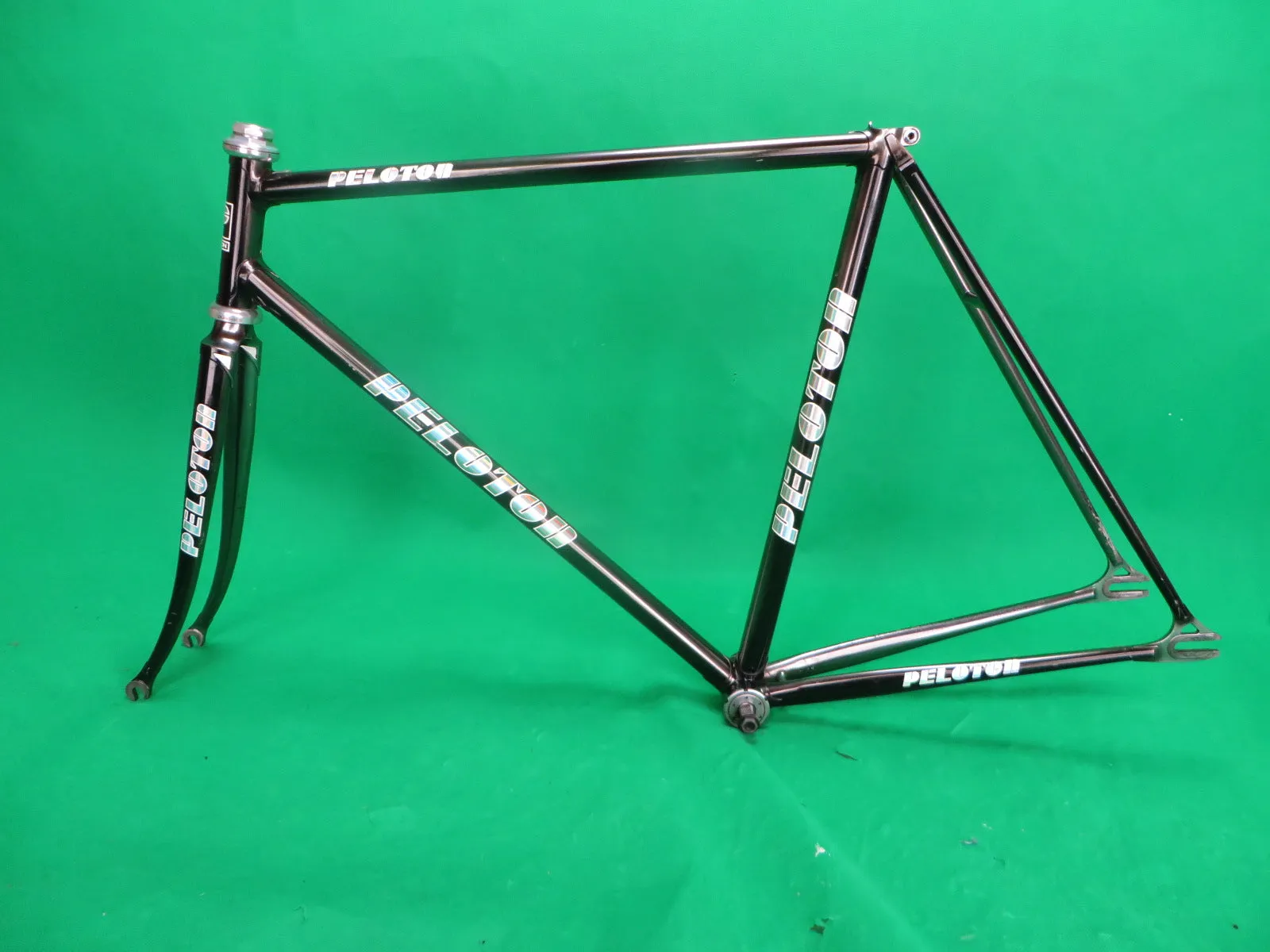 PELOTON // Mach Silver black fade // 53.5cm