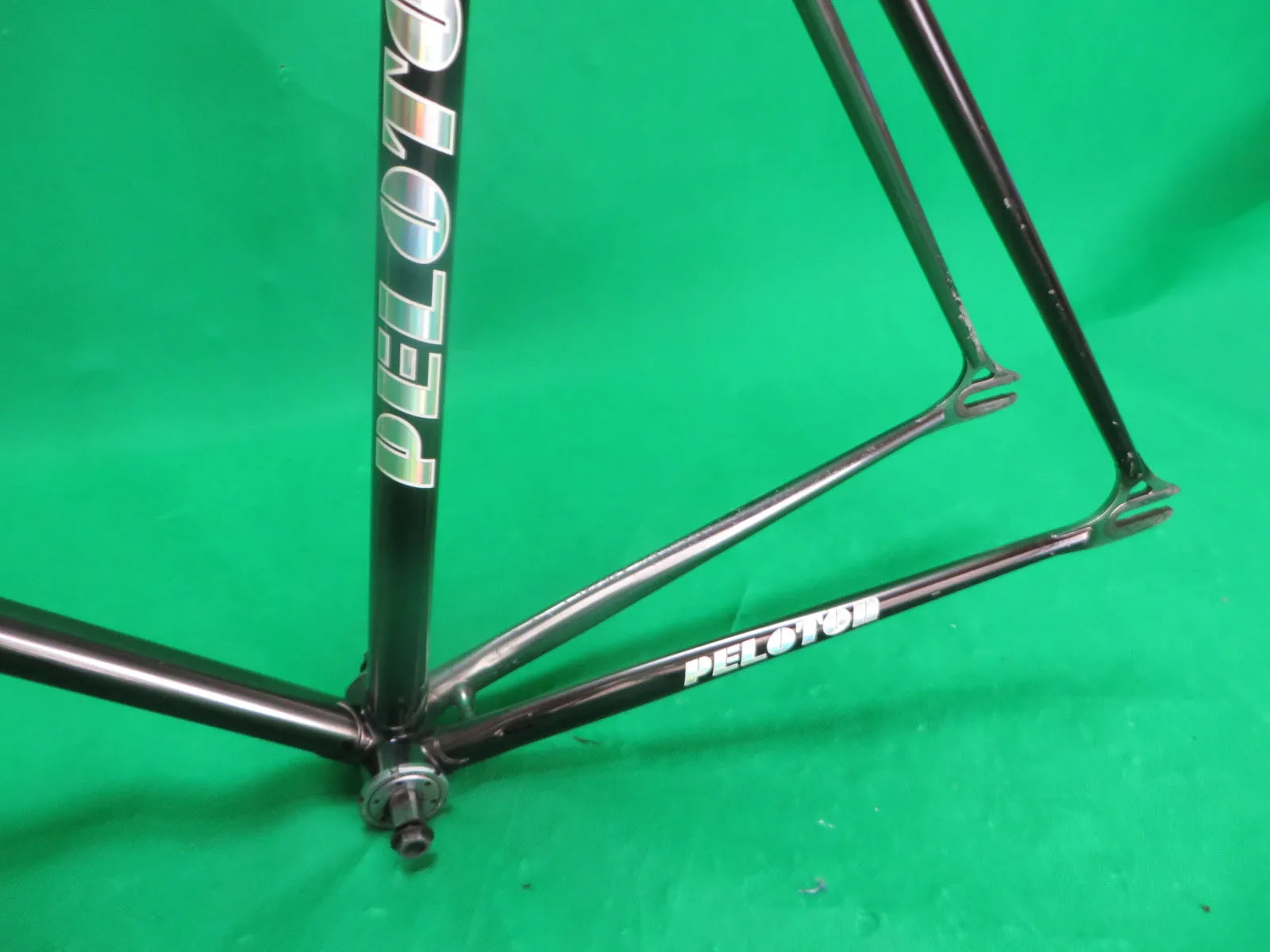 PELOTON // Mach Silver black fade // 53.5cm