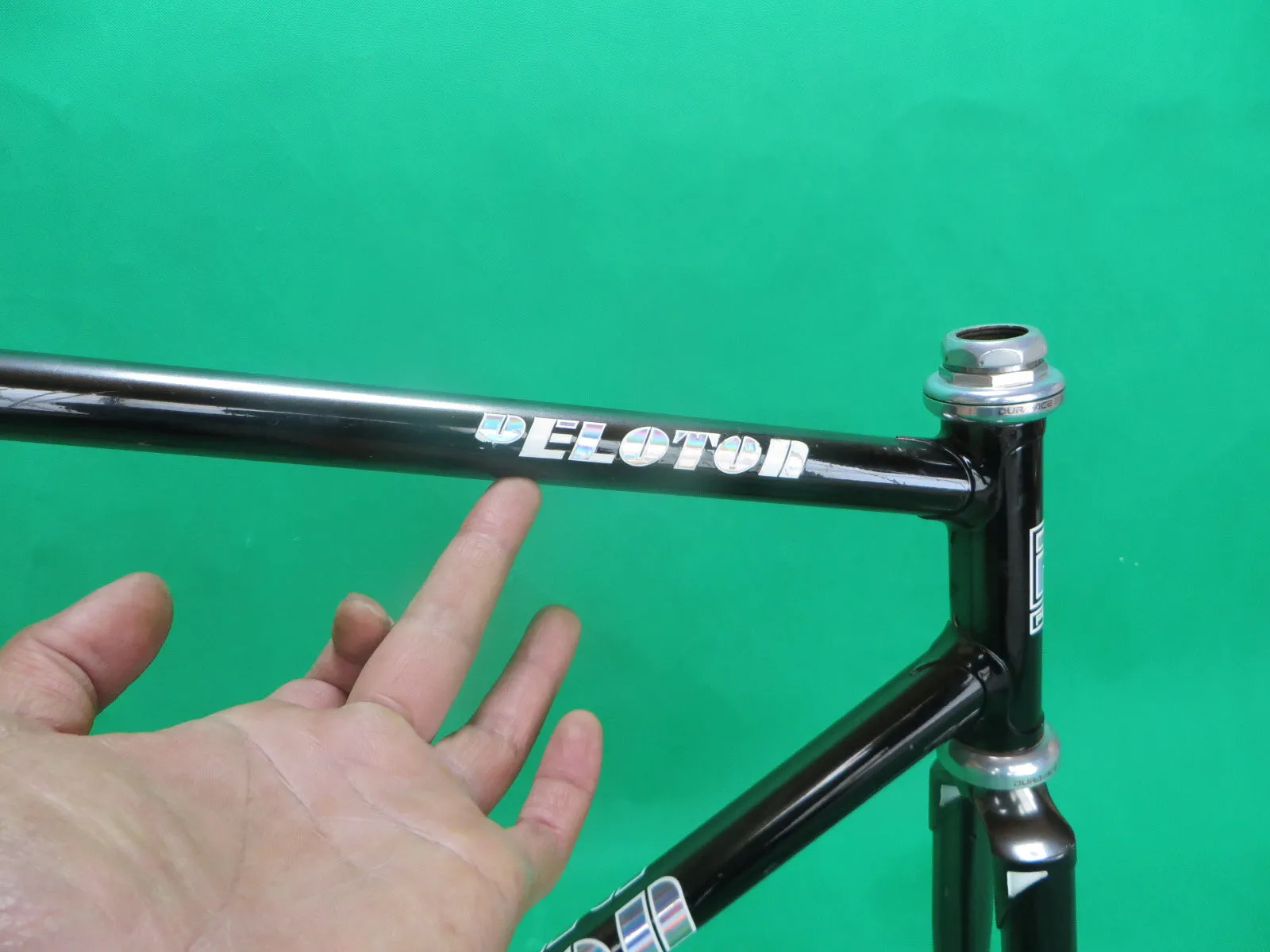 PELOTON // Mach Silver black fade // 53.5cm