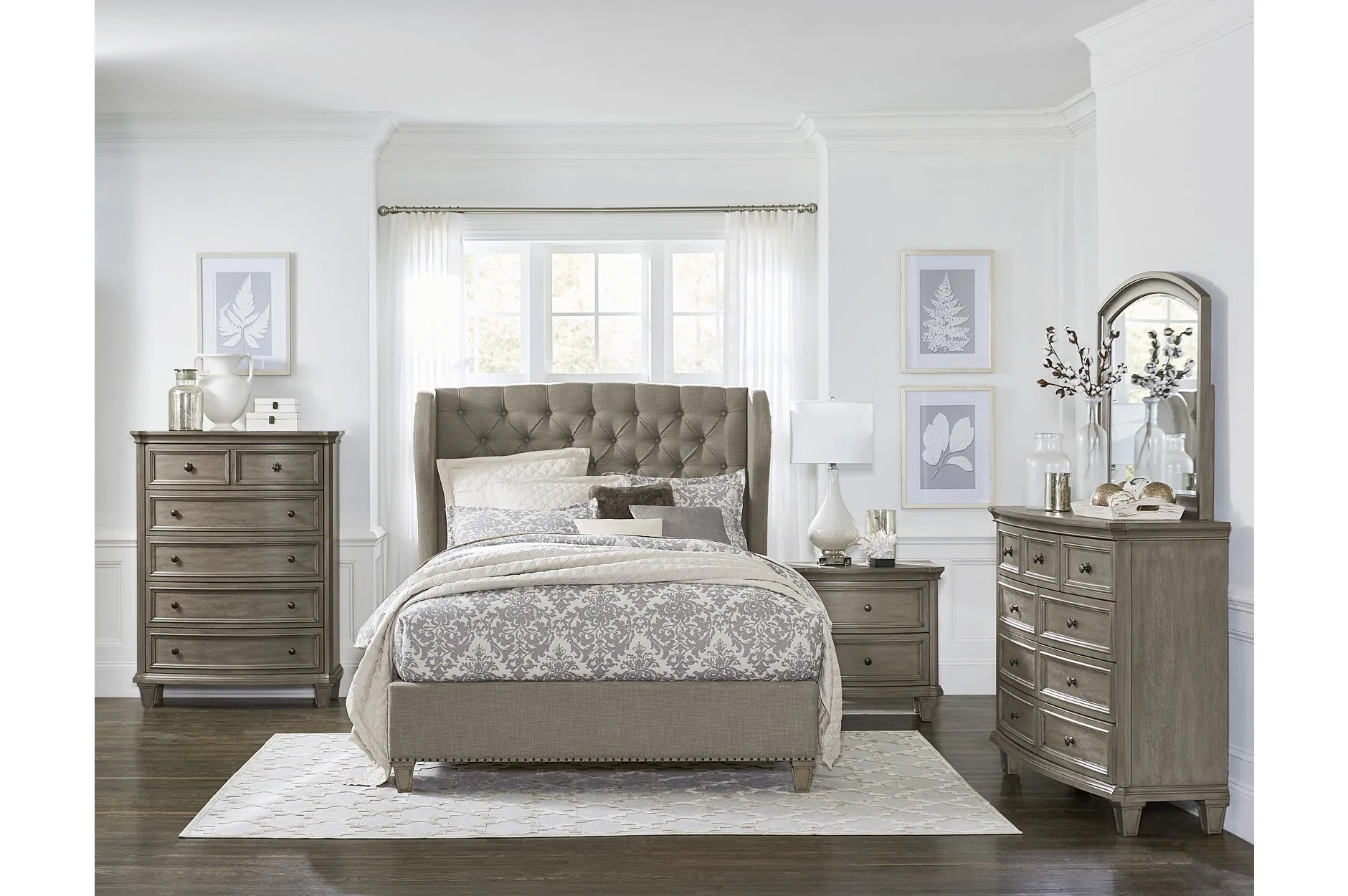 Vermillion Collection Queen Bedroom Set